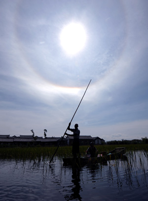 Beautiful solar halo in Dali, Yunnan