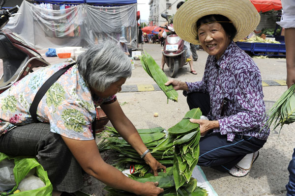 Dragon Boat Festival celebrations heat up