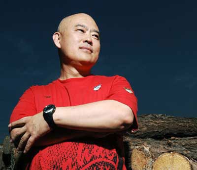 45. Zheng Yuanjie quits Writers Association