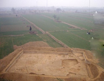 48. The search for Emperors Yao and Shun's capital causes controversy