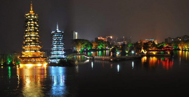 Night view of Ronghu Lake in China's Guilin