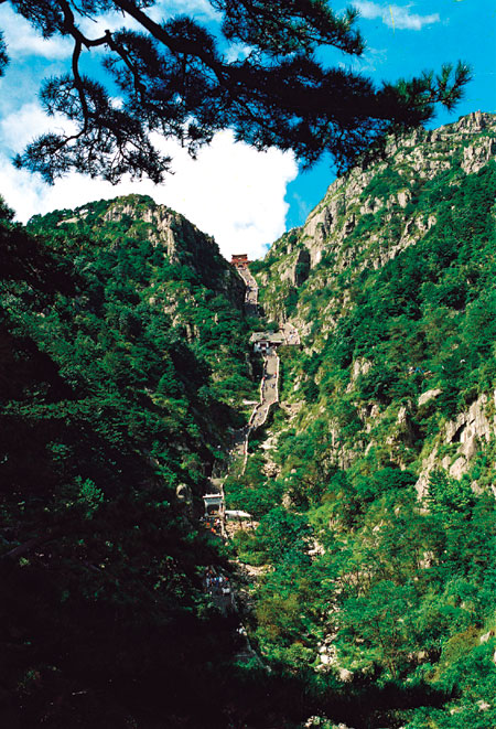 Climb, play and pray: Mount Taishan