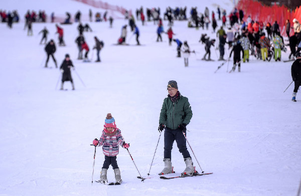 China sees winter tourism boom