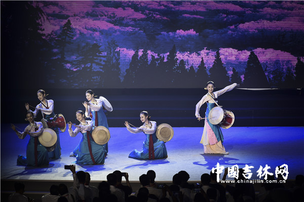 Art performance highlights Jilin's local culture