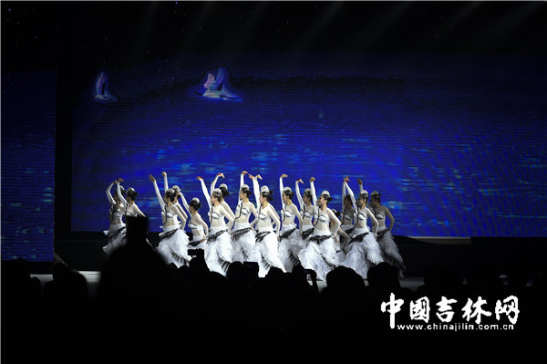 Art performance highlights Jilin's local culture