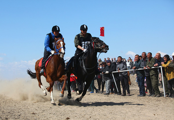 Horse racing promotes Jilin folk culture