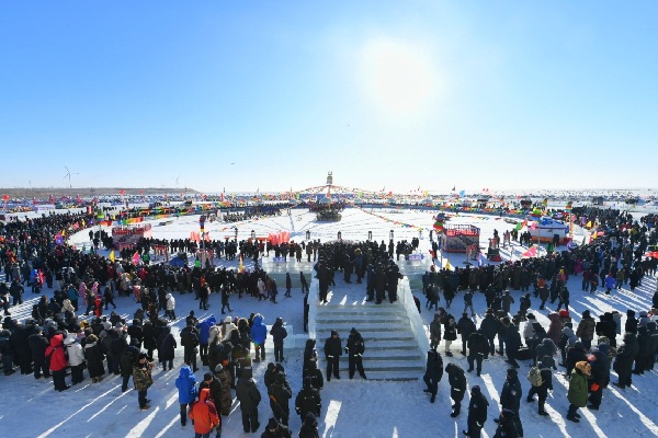 17th Chagan Lake Winter Fishing Festival opens