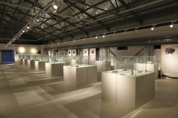 Intl pottery exhibition underway in Changchun