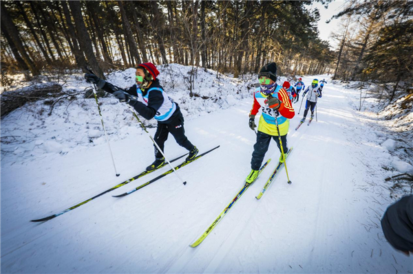 Ski festival heats up in Changchun