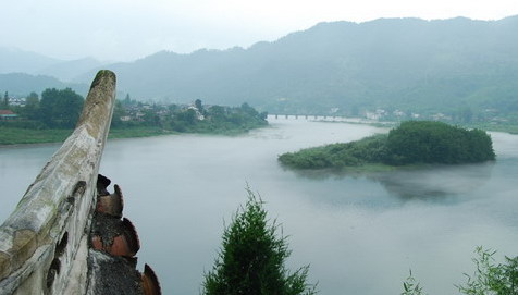 Taohua (Peach Blossom) Pool