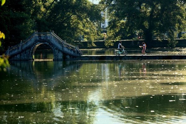 Picturesque scenery of China's Hongcun Village