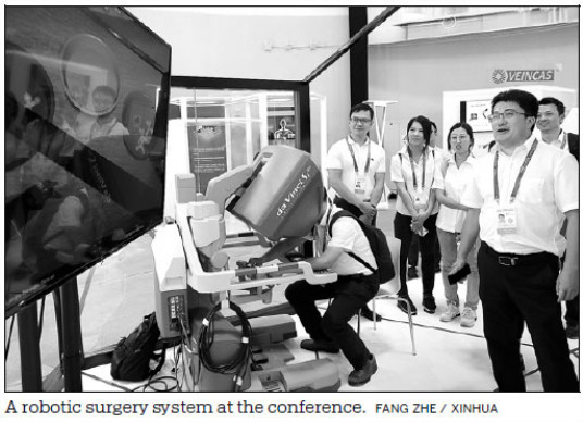 Doctors get a virtual helping hand