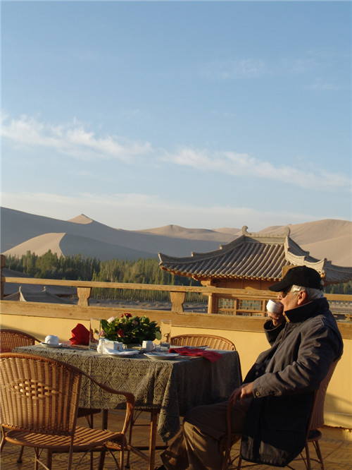 The Silk Road Dunhuang Hotel ushers 20th anniversary in 2015
