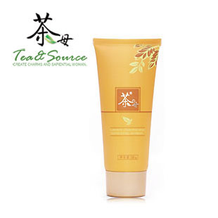 Scented Tea Lucent Whitening Cleanser