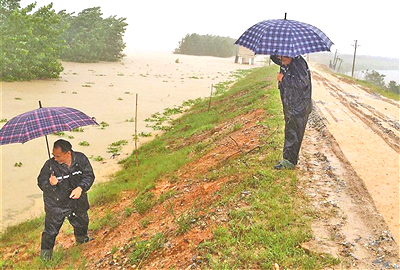 Courts fight floods, provide relief