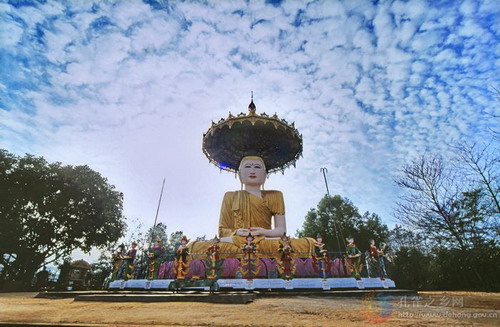 Photos by Zhou Guoneng