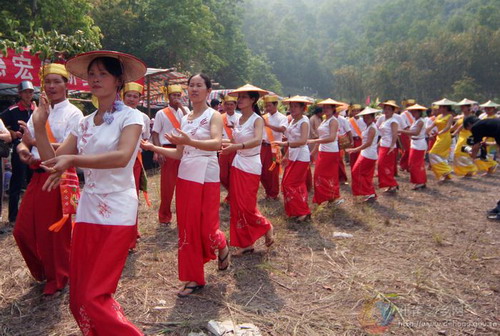 Photos by Wang Xiaochuan