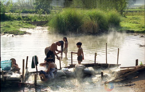 Photos by Jin Douming