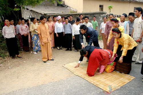 Photos by Chen Deshou