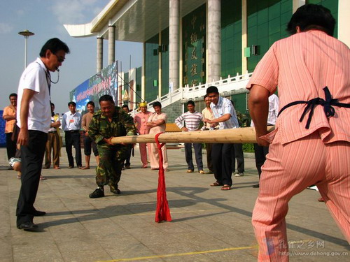 Photos by Jiang Liming