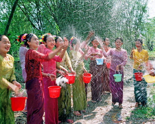 Photos by Han Rulong