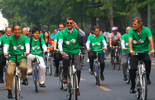 Bicycle campaign rolls through Tsinghua