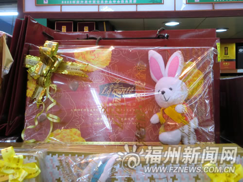情人节将至鲜花和巧克力依然走俏　兔宝宝受热捧