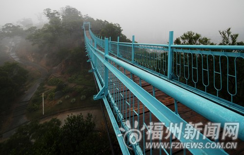 金鸡山景区提升游人倍增　专家：打造大温泉公园