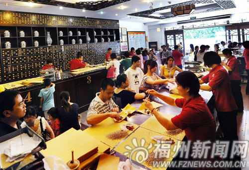 榕城中医坐馆渐成气候　市民担心以此推销保健品