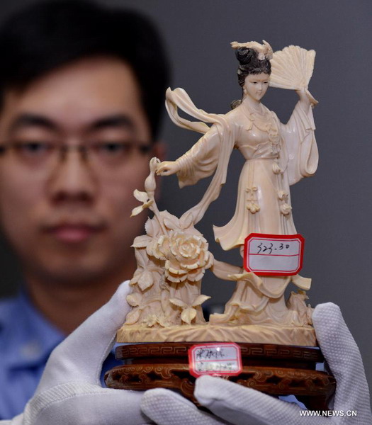 Ivory-smuggling ring busted in Fuzhou[3]-smugg