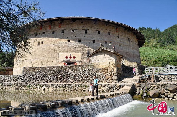Beauty of Fujian earth buildings