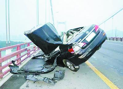 One killed, 3 hurt in collision in Xiamen