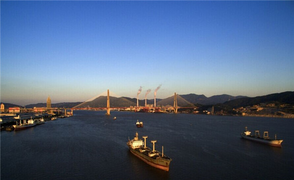 'Fuzhou Blue' pictures popular among netizens