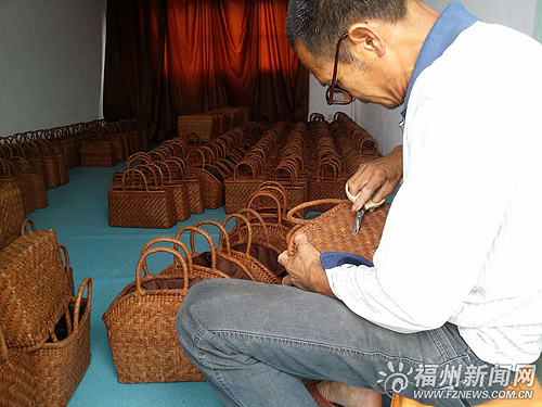 Cultural fair brings old crafts back to daily life