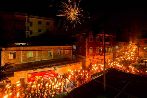 Jinjiang: Torch festival
