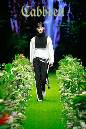 Cabbeen show marks curtain-up for Shishi Fashion Week