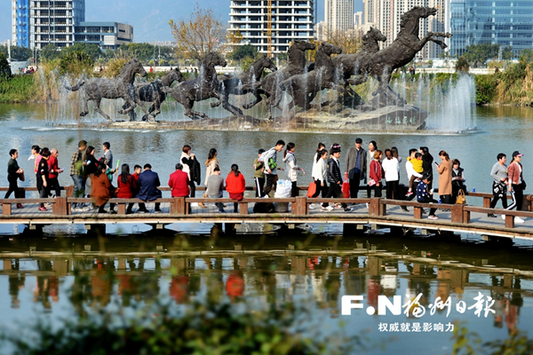 Fuzhou's tourism revenue posts double-digit growth during holiday