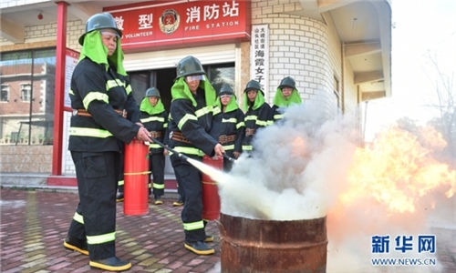 In pics: granny firefighters in Xiamen