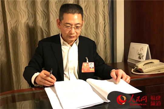 CPPCC members call for more support in Xiamen port expansion