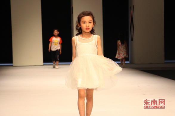 2018 Shishi Fashion Week kicks off in Fujian