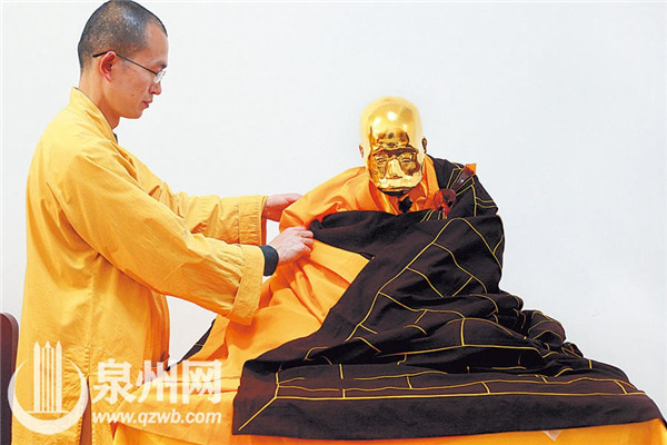 Monk's mummified body to be made into a gold Buddha statue