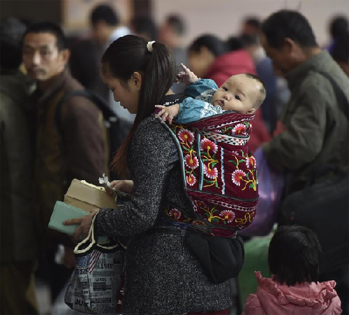 Home sweet home: Spring Festival train tickets go on sale