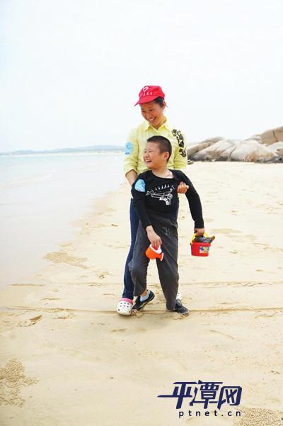 Disabled children travel to Pingtan