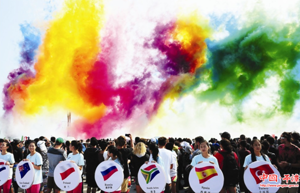 Top kite riders gather in Pingtan