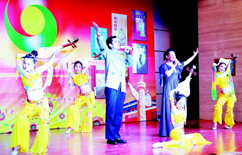 Baiyin holds art show to celebrate New Year