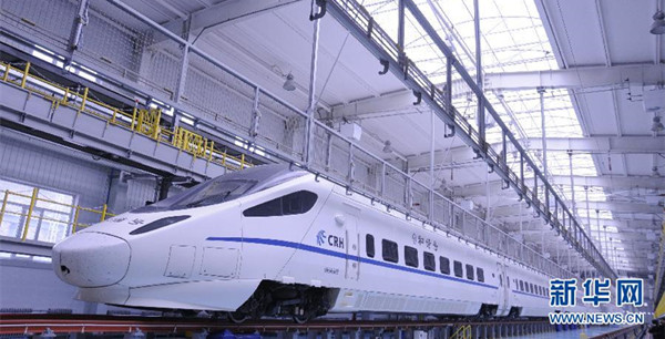 Lanzhou-Urumqi high-speed railway’s gets a pilot run