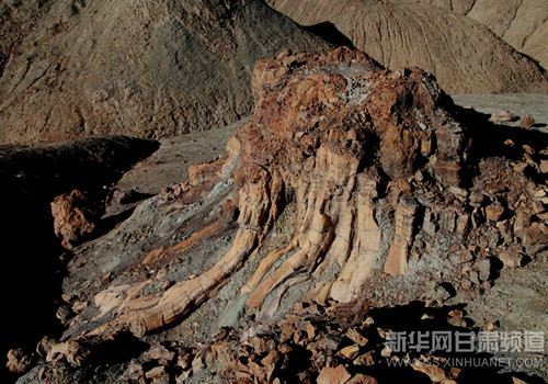 Yumen's wood national geopark is a wonder