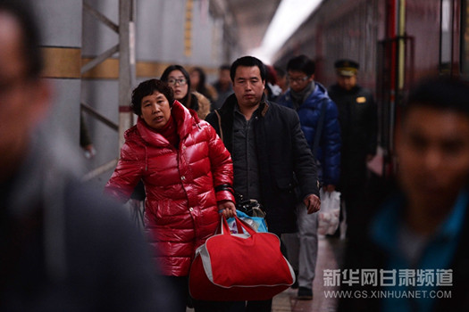 Lanzhou rail station launches Spring Festival transportation