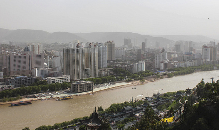 Lanzhou, city beside the Yellow River