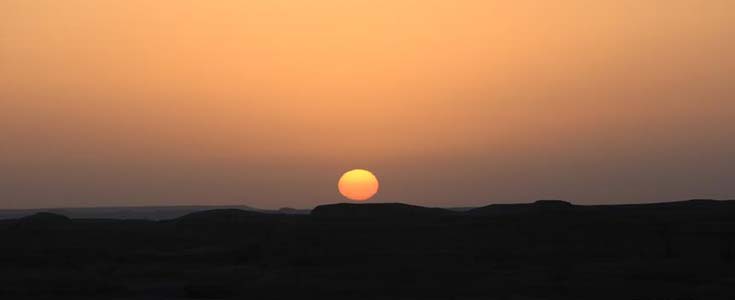 Dunhuang Yardang National Geological Park shines in Gansu